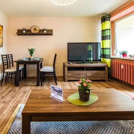 Apartment Izerskie - Wyszynskiego *